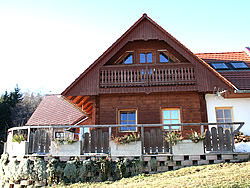 Eine herrlich sonnige Lage hat unsere Ferienwohnung